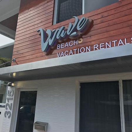 Wave Beach Vacation Rentals Помпано Бич Экстерьер фото