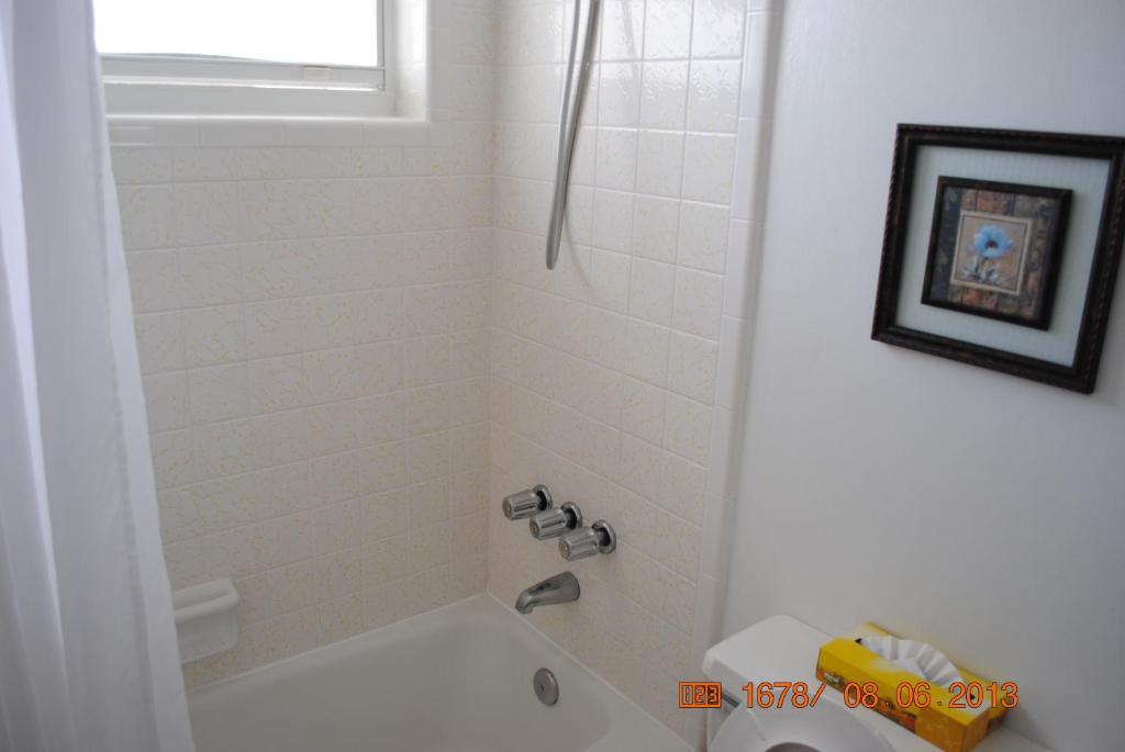 Wave Beach Vacation Rentals Помпано Бич Номер фото