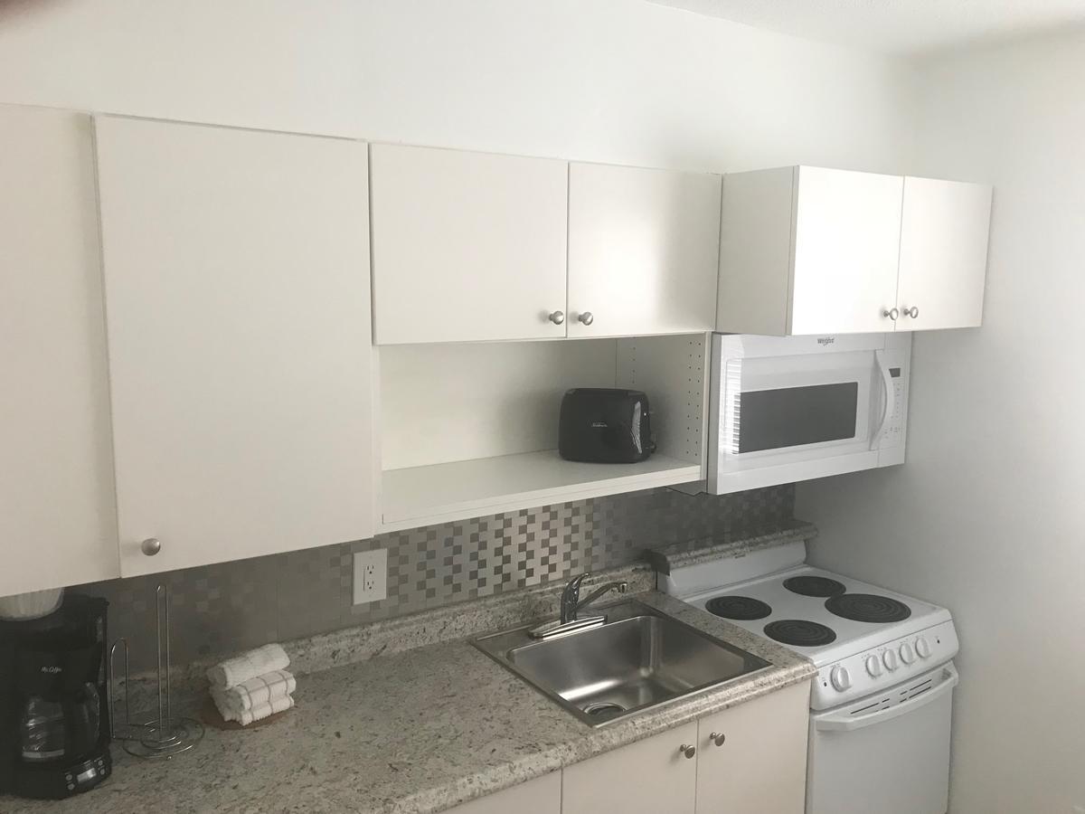 Wave Beach Vacation Rentals Помпано Бич Экстерьер фото