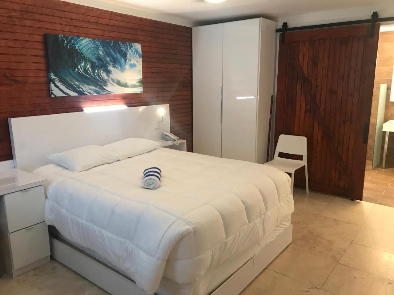 Wave Beach Vacation Rentals Помпано Бич Экстерьер фото
